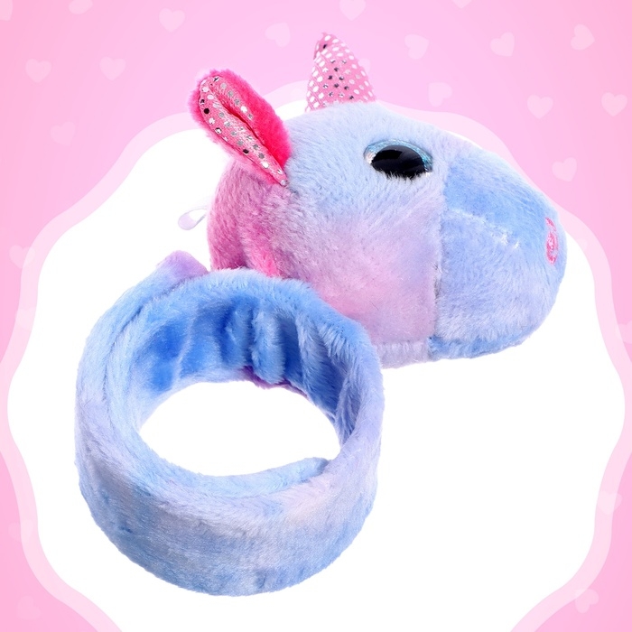 Мягкая игрушка-браслет «Любимый питомец», с аксессуарами, 20 см, МИКС Мягкая игрушка-браслет «Любимый питомец», с аксессуарами, 20 см, МИКС