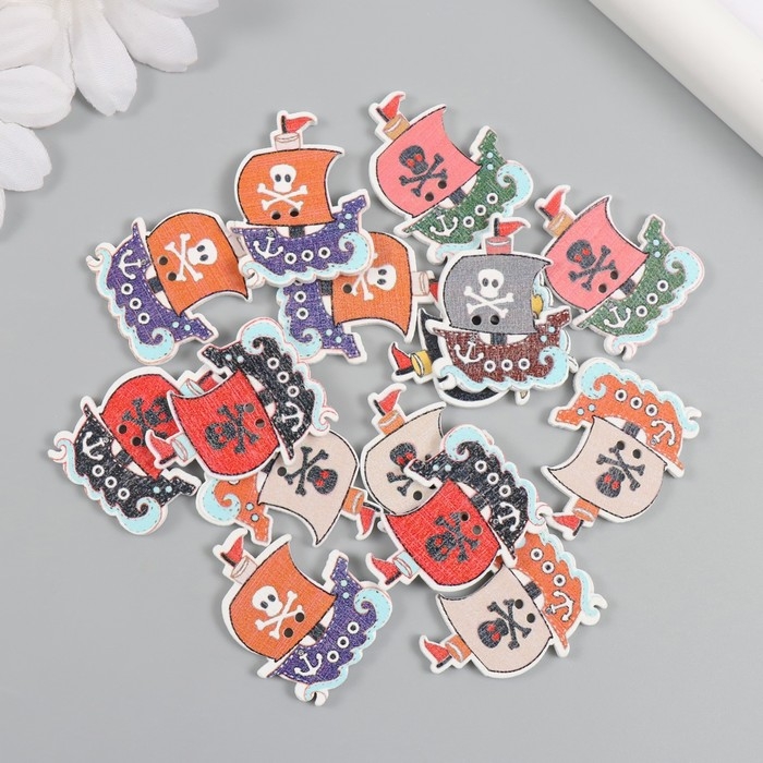 Пуговицы дерево для творчества 2 прокола Пуговицы дерево для творчества 2 прокола "Пиратский корабль" набор 15 шт 2,5х3 см