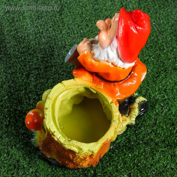 Фигурное кашпо Фигурное кашпо "Гном у пенька №2, 21х18х17 см