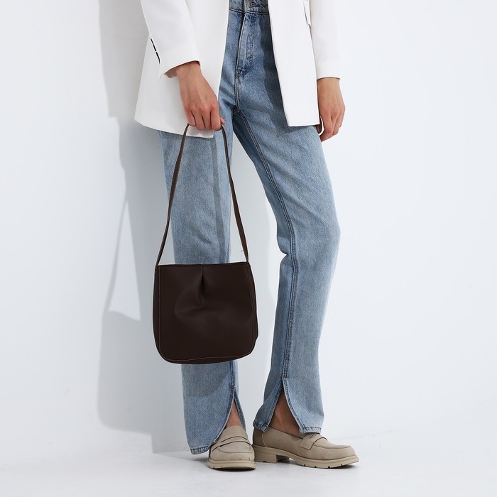 Сумка кросс-боди на молнии, цвет коричневый Сумка кросс-боди на молнии, цвет коричневый