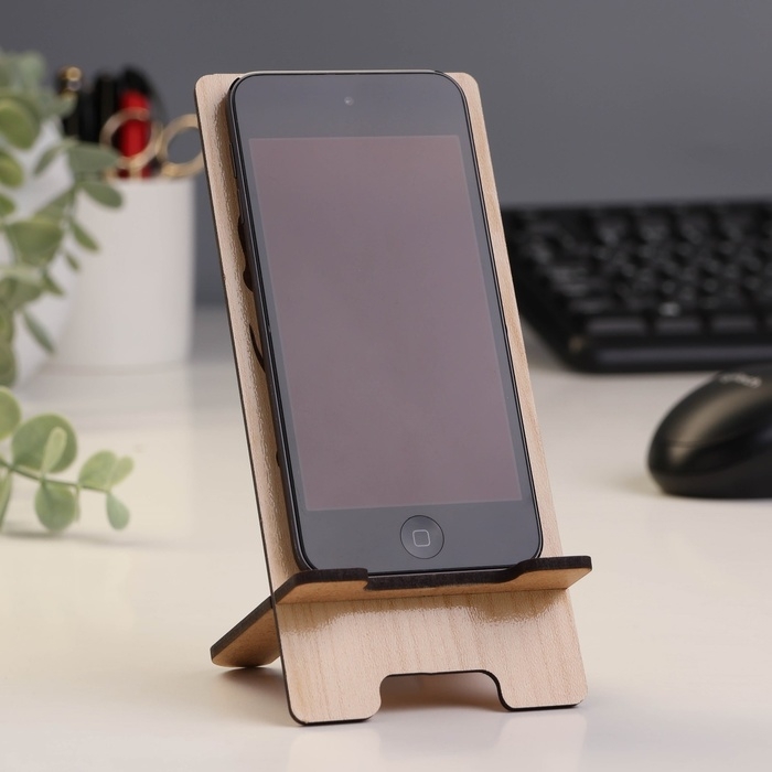 Подставка под телефон «Мопс»