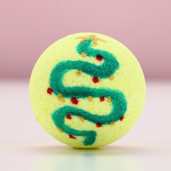 Бомбочка для ванны «Новогодняя ель», 130 г, аромат яблока, Новый Год