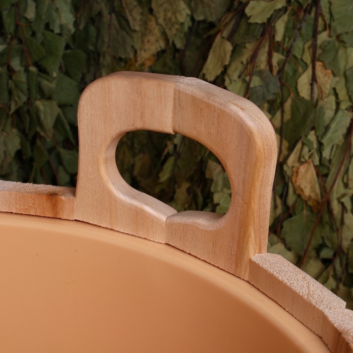 Шайка из липы, 20 л, пластиковая вставка Шайка из липы, 20 л, пластиковая вставка