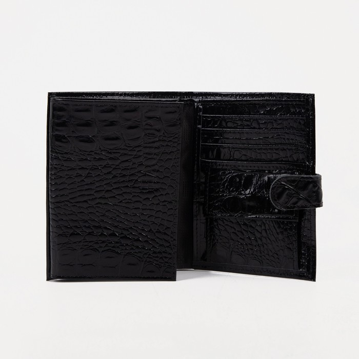 Портмоне мужское на кнопке для автодокументов и паспорта, цвет чёрный Портмоне мужское на кнопке для автодокументов и паспорта, цвет чёрный