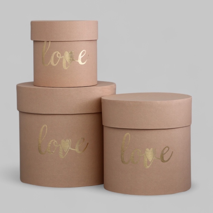 Набор шляпных коробок 3 в 1 Набор шляпных коробок 3 в 1 "Love" бежевый, 16 х 15,5 - 11 х 10,5 см