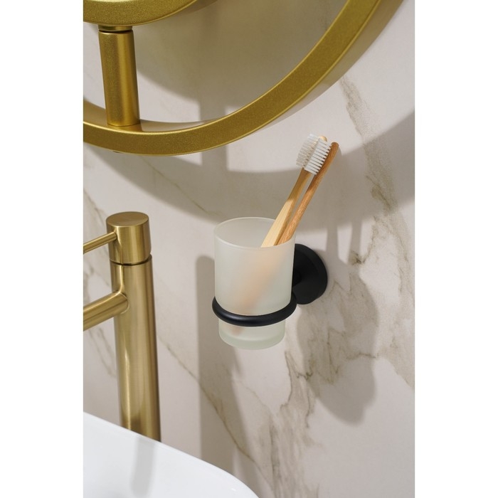 Стакан стеклянный матовый с держателем Штольц Stölz Loft basic, цвет чёрный Стакан стеклянный матовый с держателем Штольц Stölz Loft basic, цвет чёрный