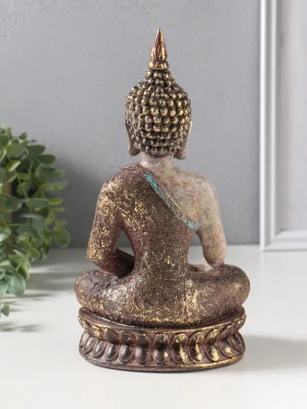 Сувенир полистоун "Будда" с золотой патиной 10х14х25,5 см