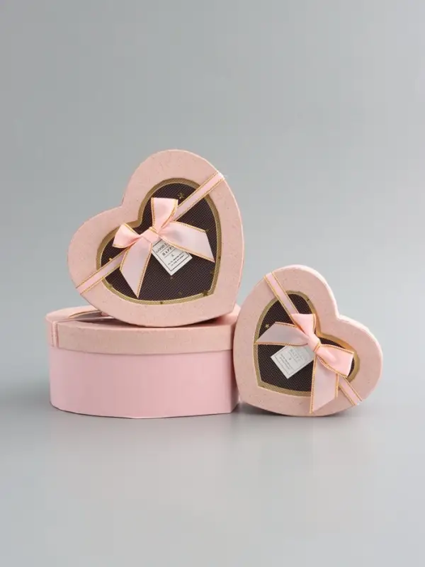 Набор коробок 3 в 1 сердца 22 х 20 х 9;  18.5 х 17 х 7.5; 16 х 14 х 6 см