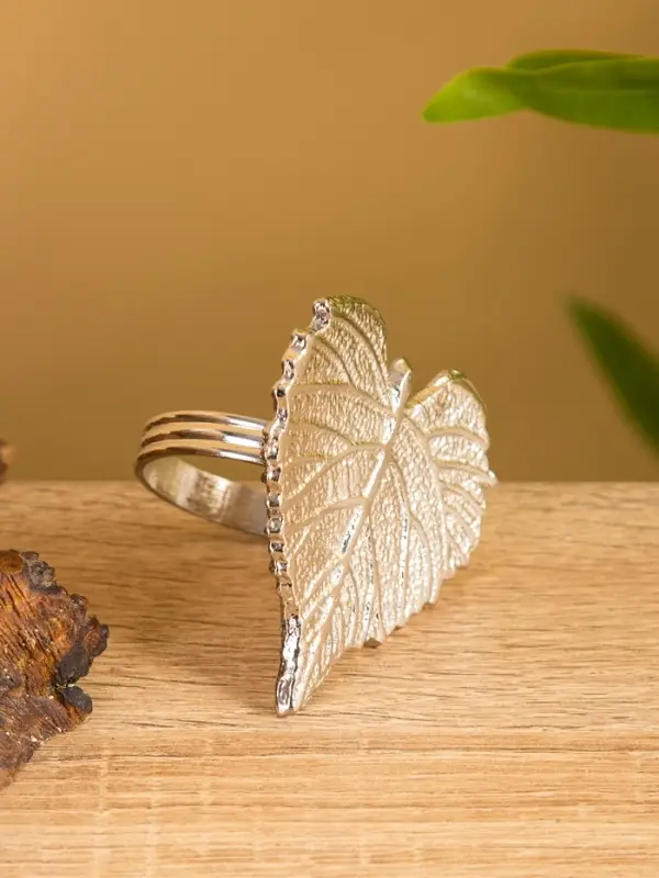 Кольцо для салфеток "Кленовый лист" алюминий 6х7х5 см
