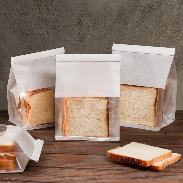 Пакет бумажный, с окном, прямоугольное дно, белый, 16×13×26 см Пакет бумажный, с окном, прямоугольное дно, белый, 16×13×26 см