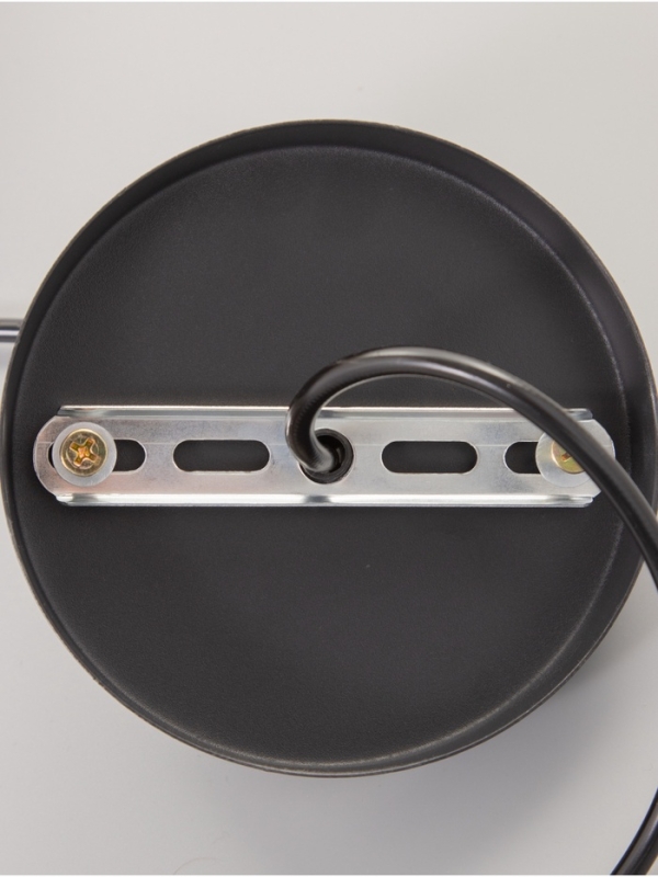 Светильник BayerLux ЭКО Светильник BayerLux ЭКО "Лакки" 1х40Вт Е27 черный/коричневый 23х23х100см