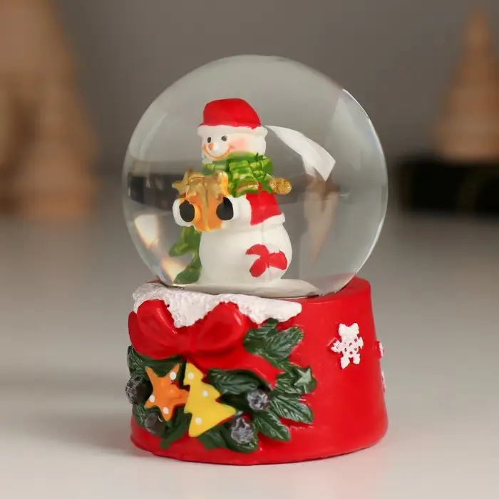 Снежный шар стеклянный «Новогодний персонаж с бантом, ёлочкой», 4.7×4.7×6.5 см, МИКС