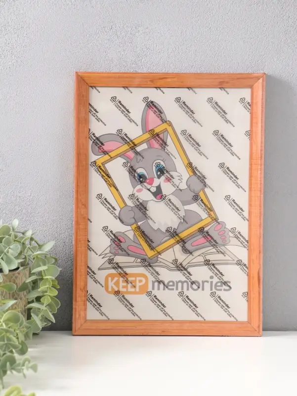 Фоторамка дерево 21х30 см, орех №2 (пластиковый экран)