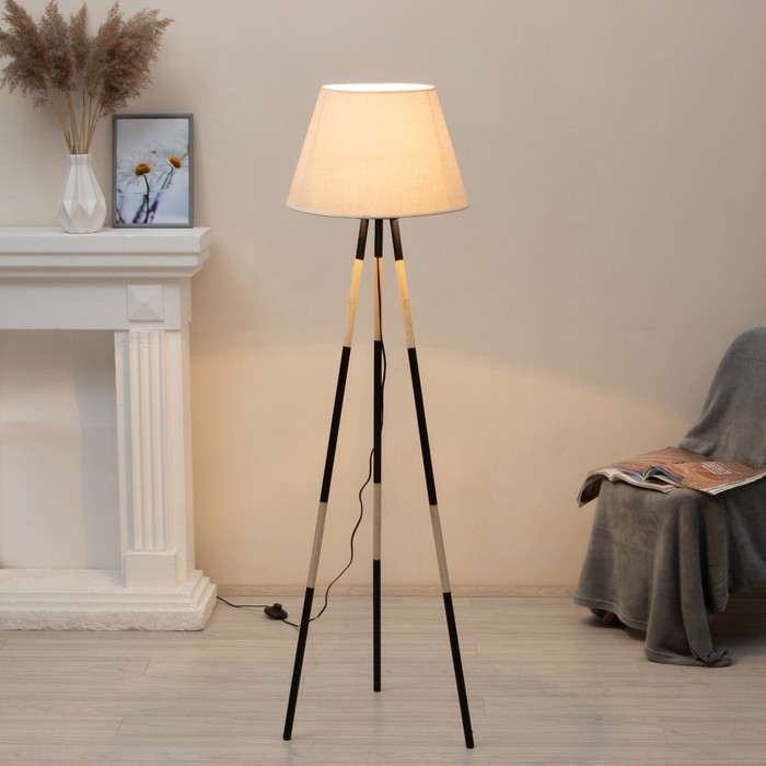 Торшер 19101/1 E27 40Вт черный