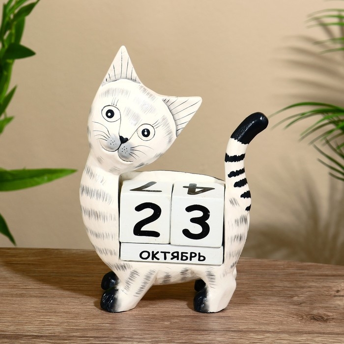 Вечный календарь Вечный календарь "Кошечка" дерево 15х22х6 см