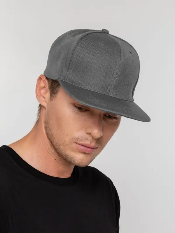 Бейсболка Snapback с прямым козырьком, серая