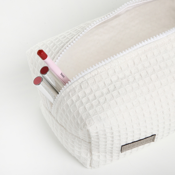 Косметичка на молнии TEXTURA, цвет белый Косметичка на молнии TEXTURA, цвет белый