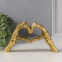 Сувенир полистоун "Руки скелета в форме сердца" золото 24х6,5х13 см
