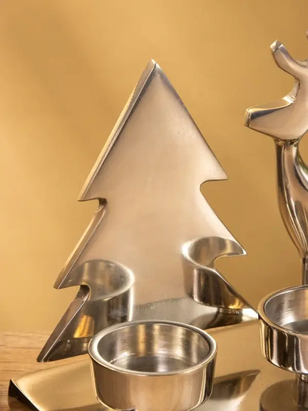 Подсвечник на 4 свечи &laquo;Рудольф и ёлки&raquo;, 30&times;9&times;15 см, алюминий