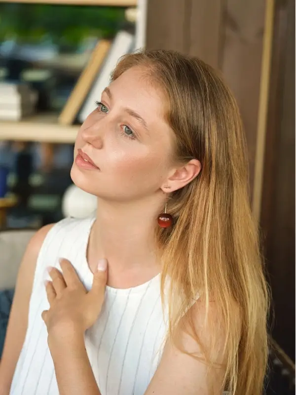 Серьги пластик &laquo;Ягодка&raquo;, черешня, бордовые в золоте