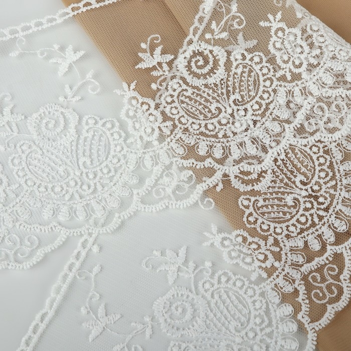 Кружево на сетке, 125 мм × 11 ± 1 м, цвет айвори Кружево на сетке, 125 мм × 11 ± 1 м, цвет айвори