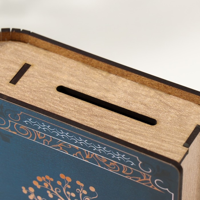 Копилка-шкатулка Копилка-шкатулка "Инвестиции" 14х12х5 см