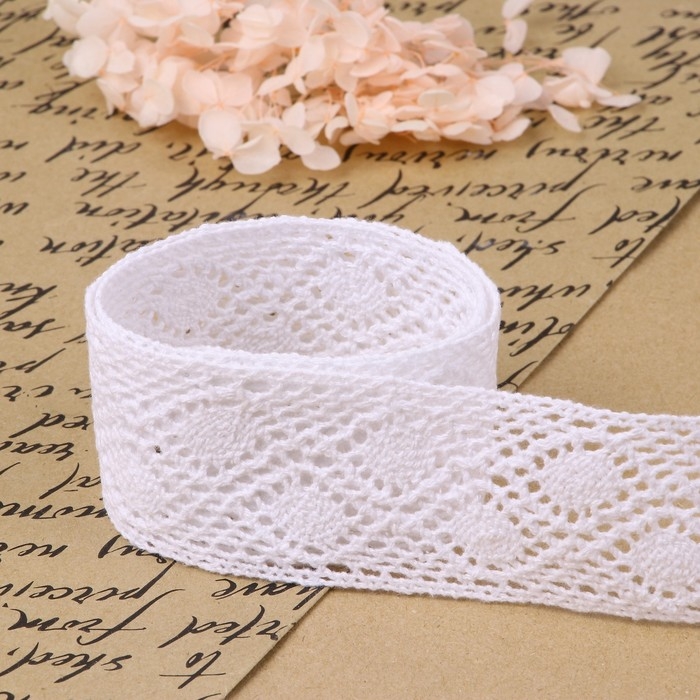 Кружево вязаное, 50 мм × 10 ± 1 м, цвет белый Кружево вязаное, 50 мм × 10 ± 1 м, цвет белый