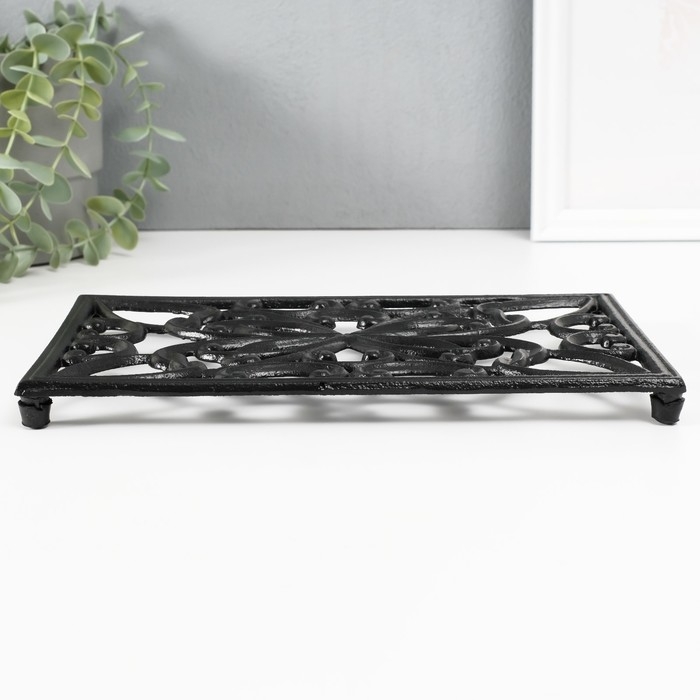 Сувенир чугун подставка Сувенир чугун подставка"Узор. Крылья бабочки" 13,5х25,5х1,5 см