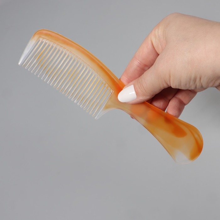 Набор парикмахерский, 4 предмета, цвет «янтарный» Набор парикмахерский, 4 предмета, цвет «янтарный»