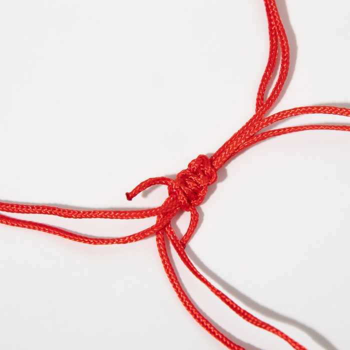 Браслет «Красная нить» сердце, цвет белый в серебре, 6 см