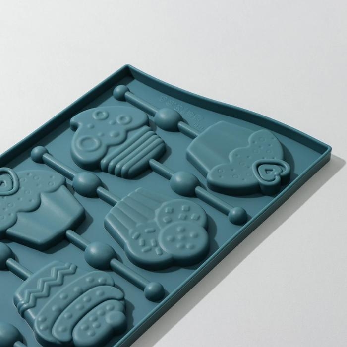 Форма для леденцов Доляна «Капкейк», силикон, 27,5×16,5 см, 6 ячеек (6×7 см), с палочками, цвет МИКС Форма для леденцов Доляна «Капкейк», силикон, 27,5×16,5 см, 6 ячеек (6×7 см), с палочками, цвет МИКС