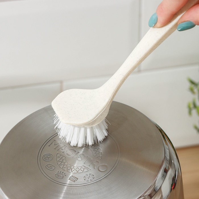 Щётка для посуды с прямой ручкой Malta, 5×5×23 см, цвет бежевый Щётка для посуды с прямой ручкой Malta, 5×5×23 см, цвет бежевый