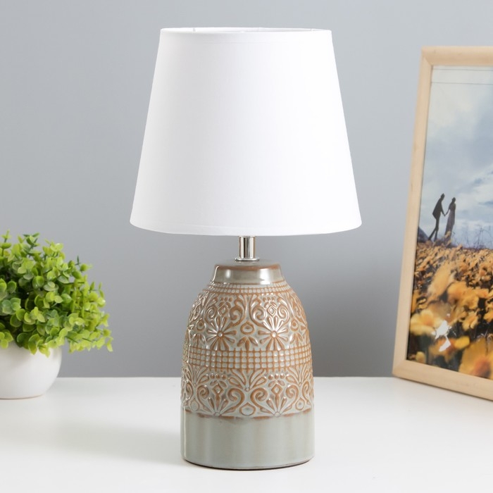 Настольная лампа Настольная лампа "Лира" Е27 40Вт 18х18х32 см RISALUX