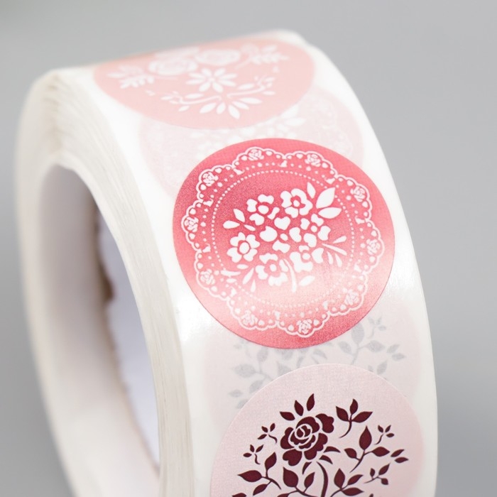 Наклейка бумага "Ретро" d=2,5 см 500 шт в рулоне 3х6,5х6,5 см