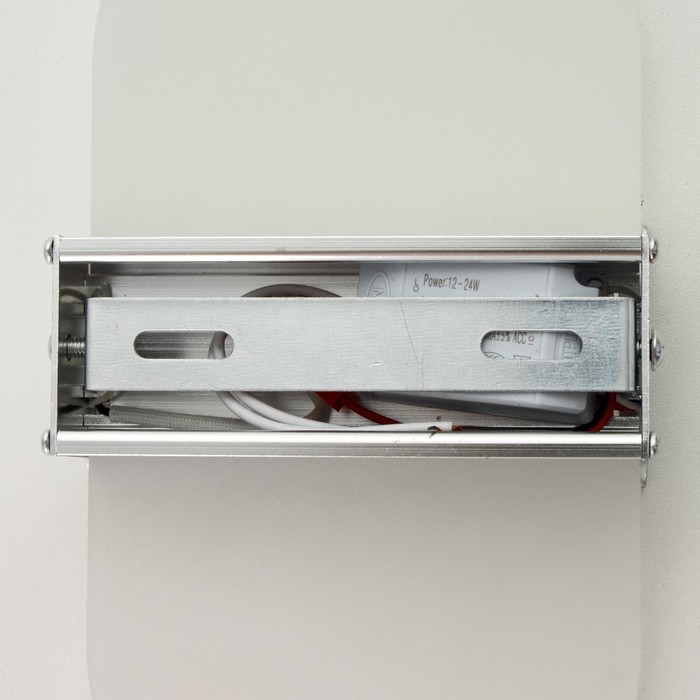 Бра Лайн LED 12Вт 6000К серебро 11х21 см