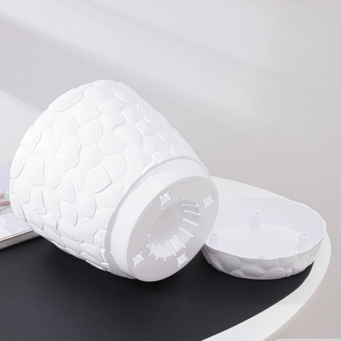 Горшок для цветов с поддоном «Камешки», 5 л, пластик, белый Горшок для цветов с поддоном «Камешки», 5 л, пластик, белый