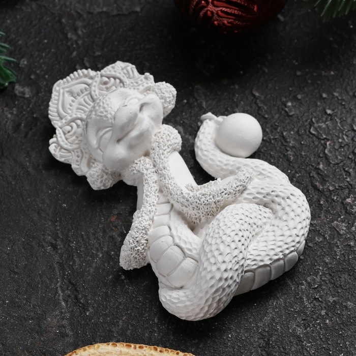 Фигура для раскраски с подвесом  Фигура для раскраски с подвесом "Змея в кокошнике" 9,5х6,5см