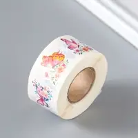 Наклейка бумага &laquo;Бабочки в цветах&raquo;, d=2.5 см, 500 шт. в рулоне, 3&times;6.5&times;6.5 см