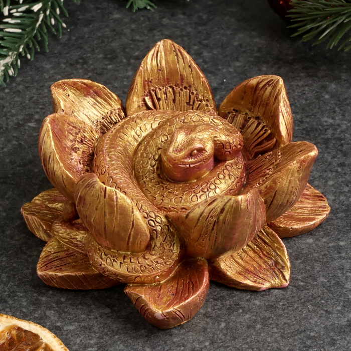 Новый год. Символ 2025. Фигура Новый год. Символ 2025. Фигура "Змея в лотосе" бордовый с позолотой, 4х10см