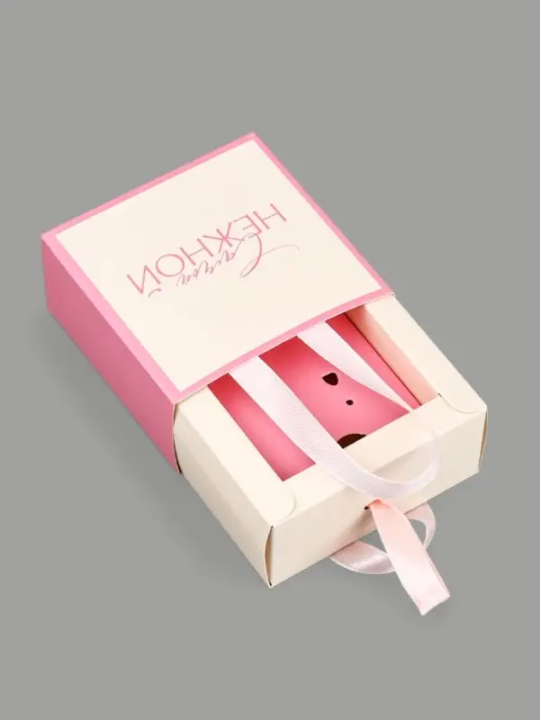 Коробка-пакет под бижутерию «Самой нежной», 7.5 х 7.5 х 3.5 см