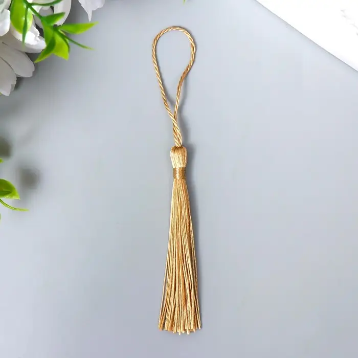 Кисточка, цвет золотисто-бежевый МИКС