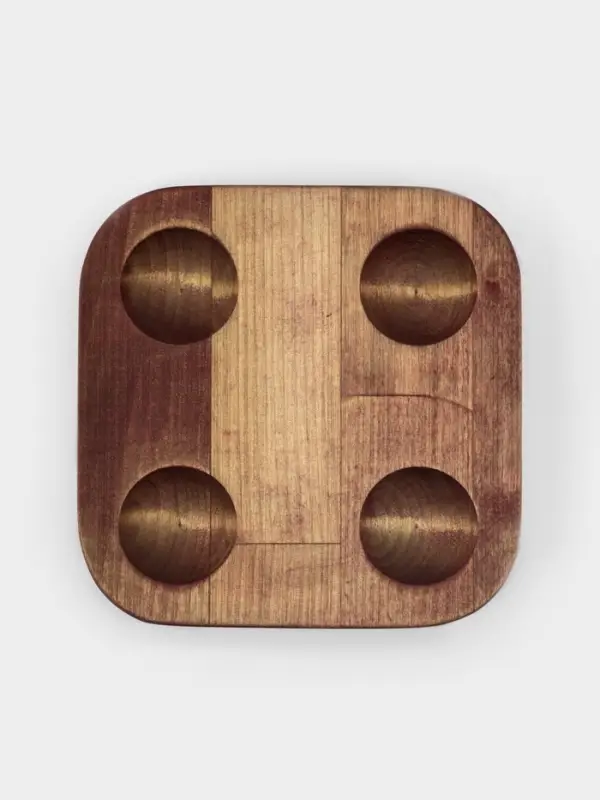 Подставка для яиц и кекса Adelica, 4 отделения, 13&times;13&times;1.8 см, дерево массив берёзы