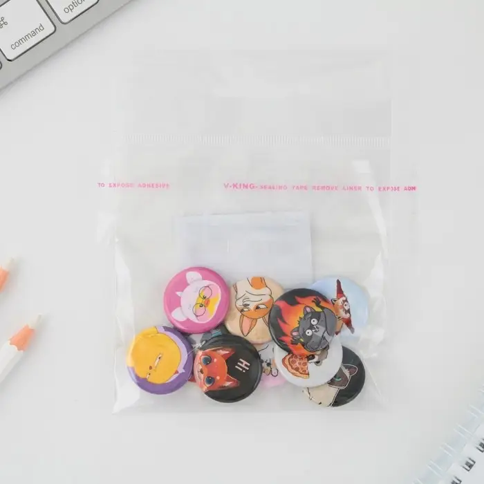 Значок металлический , закатной «Милые животные», d = 2,5 см, МИКС Значок металлический , закатной «Милые животные», d = 2,5 см, МИКС