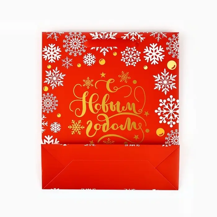 Пакет подарочный новогодний ламинированный &laquo;Золотые снежинки&raquo;, тиснение, M 30&times;26&times;9 см