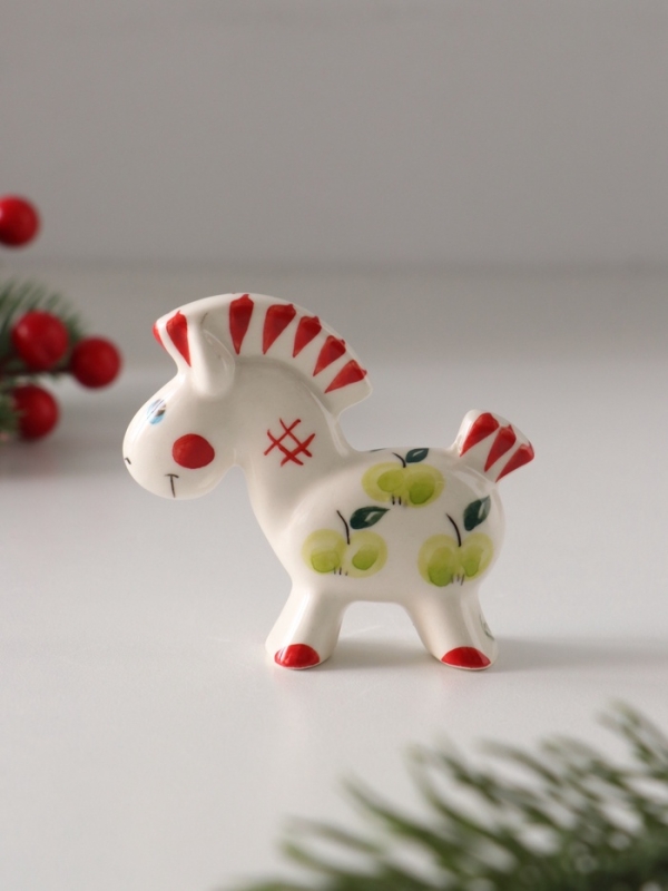Статуэтка фарфоровая Статуэтка фарфоровая "Лошадка Яблоко зеленое", 7 см