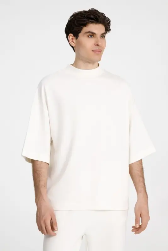 Футболка оверсайз унисекс T9, молочно-белая, размер XS/S