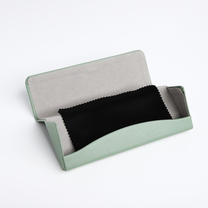 Футляр для очков на магните, длина 16,2 см, цвет зелёный Футляр для очков на магните, длина 16,2 см, цвет зелёный