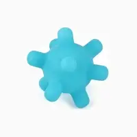 Игрушка для собак с пищалкой &laquo;Мячик шипы&raquo;, 5 см, голубая