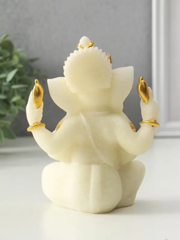Фигурка песчаник &laquo;Ганеша - мудрость и благополучие&raquo;, белый с золотом, 8&times;13&times;18.5 см