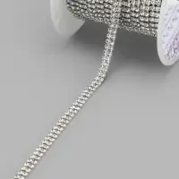 Цепь со стразами, 2 ряда, металл, стекло, 2 мм, 4.5&plusmn;0.5 м, цвет серебряный